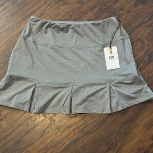 Tail sportswear gray Women's doral skort size S